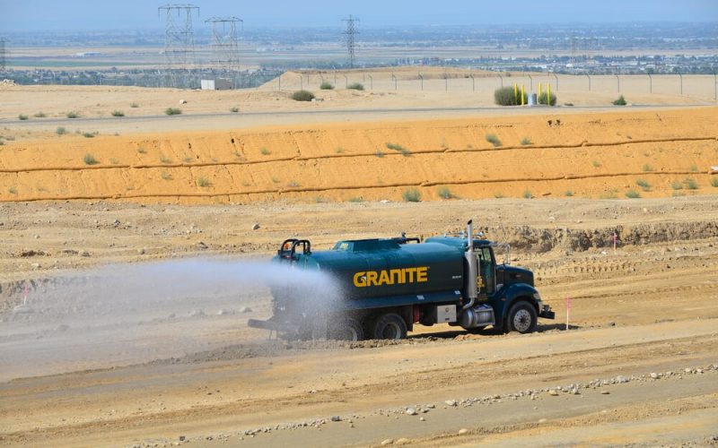The Effectiveness of Water Mist in Dust Abatement